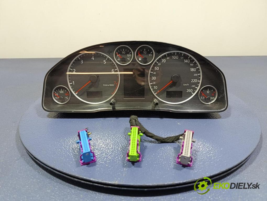 Audi A6 2003 Přístrojová deska 4B0920933J