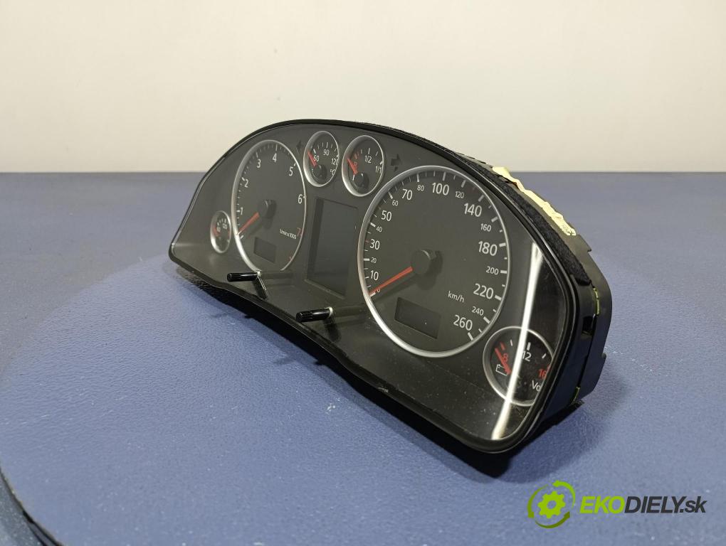 Audi A6 2003 Přístrojová deska 4B0920933J