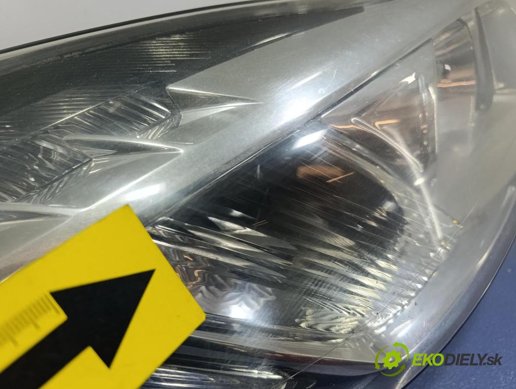 Opel Insignia 2011 Reflektor: v pravo: 169095-02
