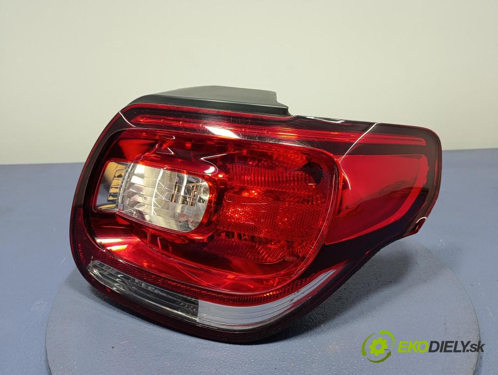 Citroen Ds3 2011 svetlo / reflektor zad Prava: Vonkajsia: 9676973380