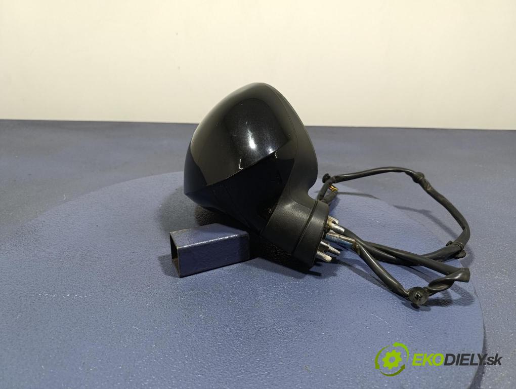 Seat Exeo 2010 zrkadlo pravé