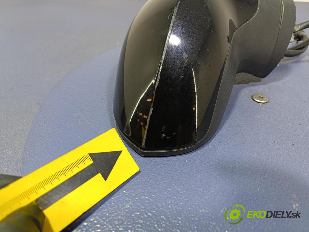 Seat Exeo 2010 zrkadlo pravé