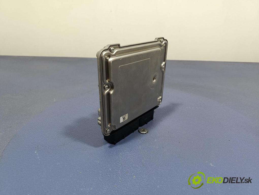 Seat Exeo 2010 riadiaca jednotka Motor: 3R0907115D