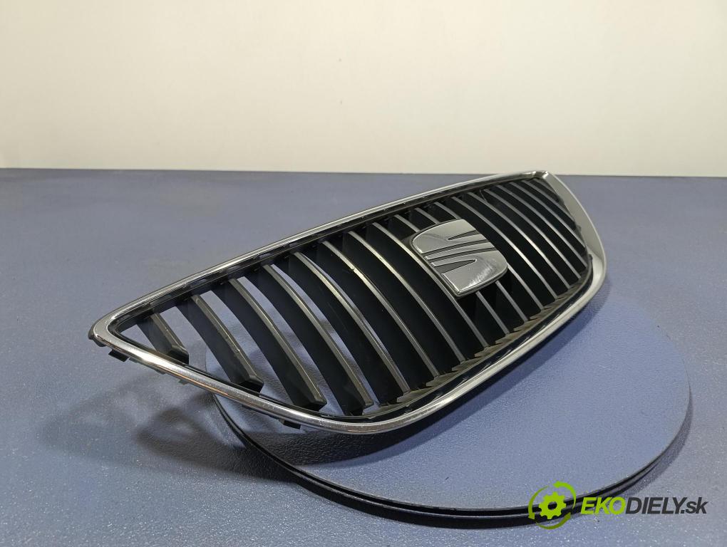 Seat Exeo 2010 miežka / Gril: 3R0853654