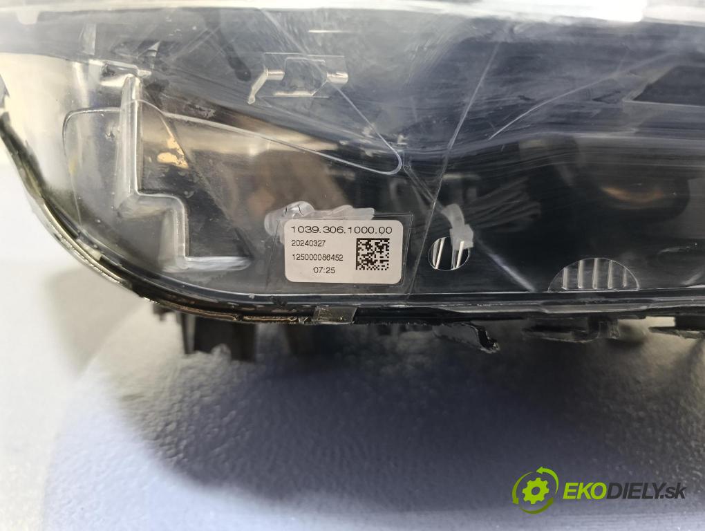 Bmw Seria 5 0 Reflektor: v pravo: 7214956