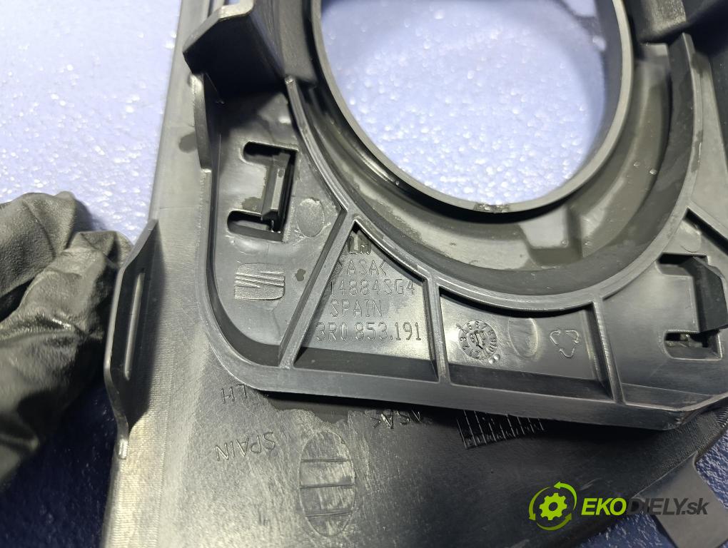 Seat Exeo 2010 nárazník Predné 3R0853191