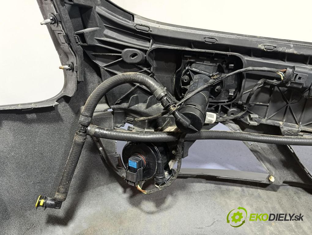 Seat Exeo 2010 nárazník Predné 