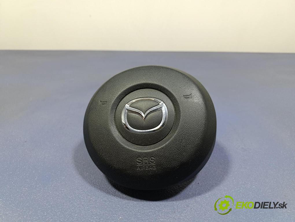 Mazda 2 2008 kokpit,pristrojová doska