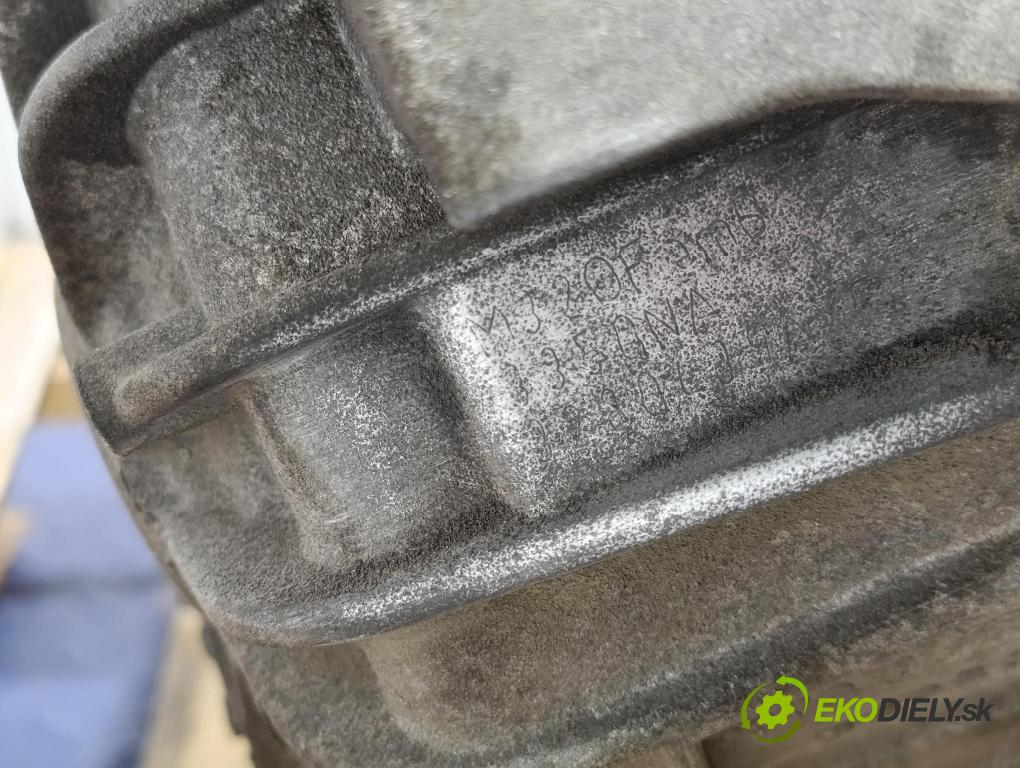 Opel Insignia 2013 prevodovka Manualna M32