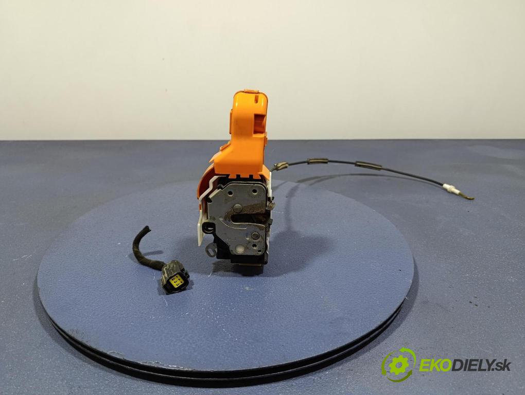 Ford Ka 2010 zámok dvere Predné Vľavo: 51794369
