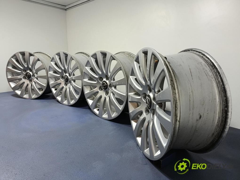 Opel Insignia 2013 Ráfiky: Hlinikové: 13235012