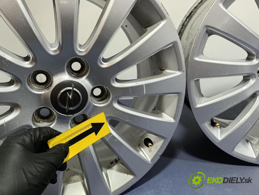 Opel Insignia 2013 Ráfiky: Hlinikové: 13235012