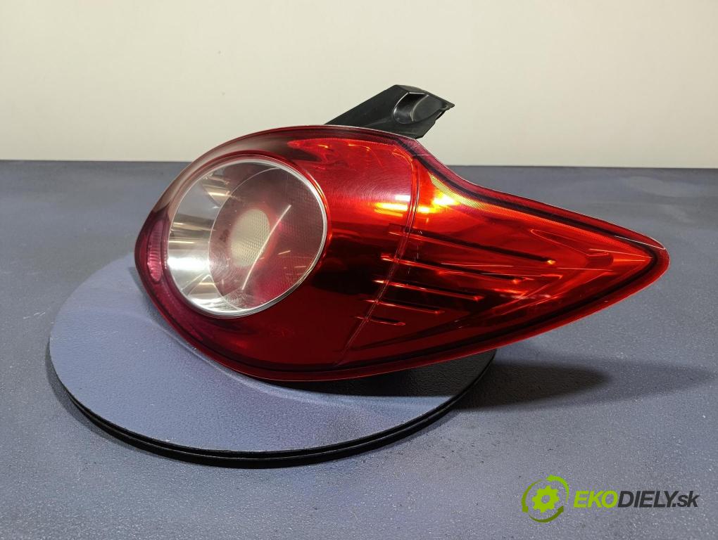 Ford Ka 2010 svetlo / reflektor zad Prava: Vonkajsia: