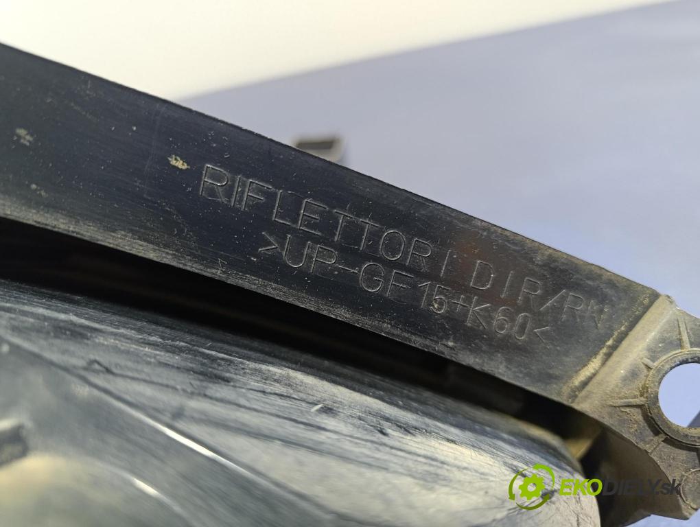 Ford Ka 2010 svetlo / reflektor zad Prava: Vonkajsia: