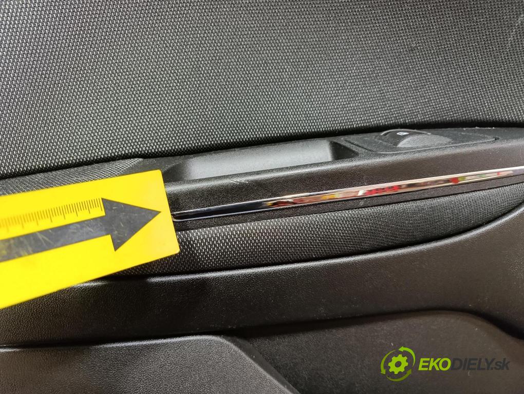 Fiat Bravo 2013 dvere zad Vľavo: 