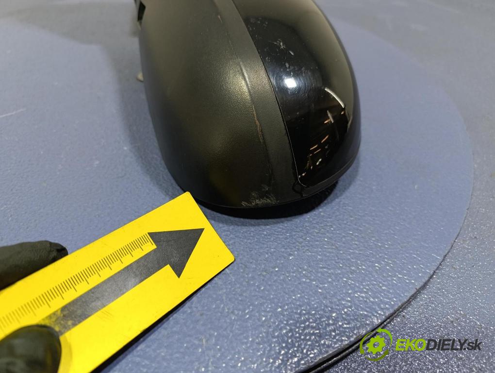 Fiat Bravo 2013 zrkadlo Vľavo: