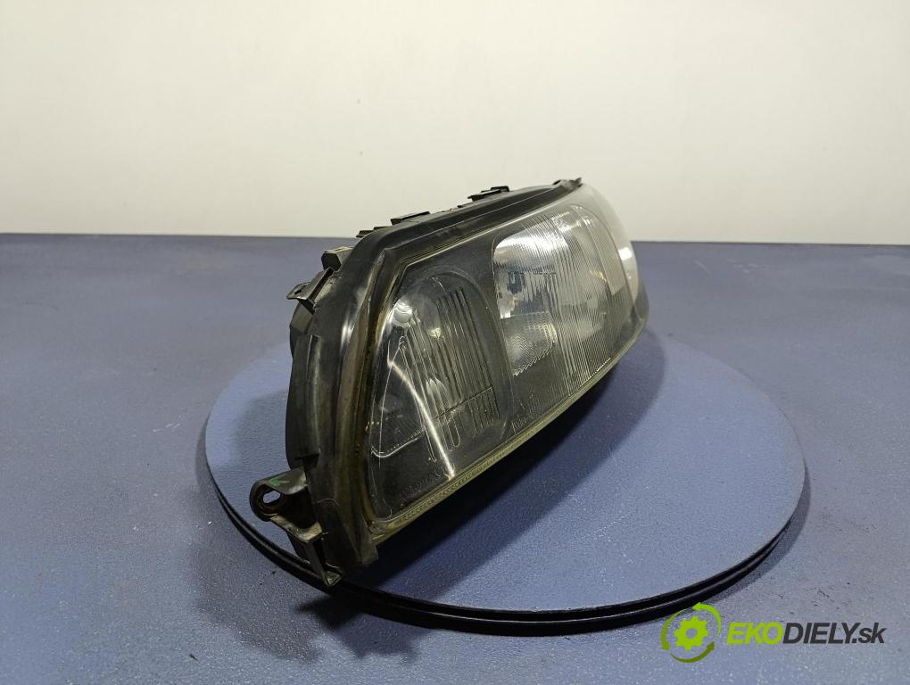 Volvo S60 2001 Reflektor: Vľavo: 8662597