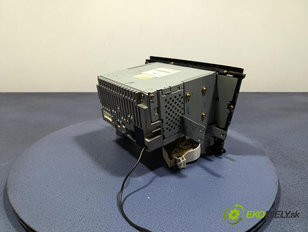 Subaru Legacy 2005 Radio I Navigácia: 86201AG62A