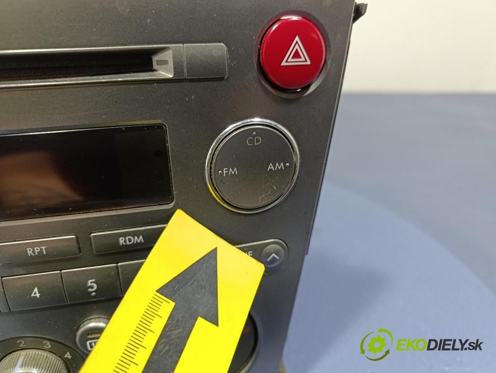 Subaru Legacy 2005 Radio I Navigácia: 86201AG62A