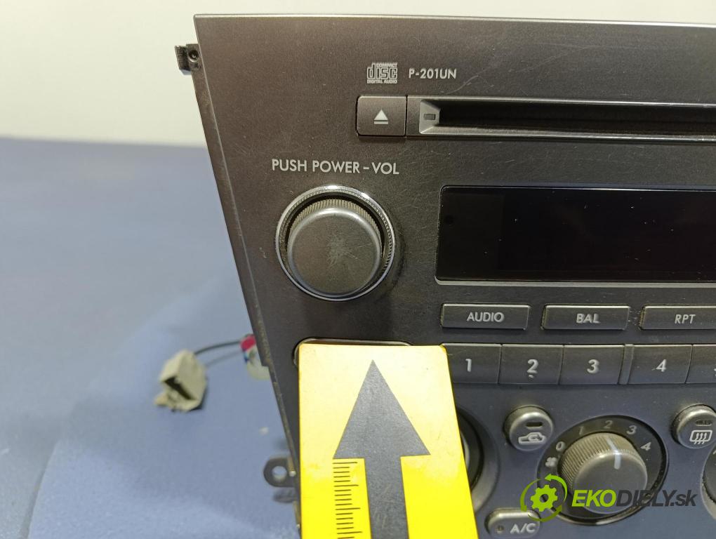 Subaru Legacy 2005 Radio I Navigácia: 86201AG62A
