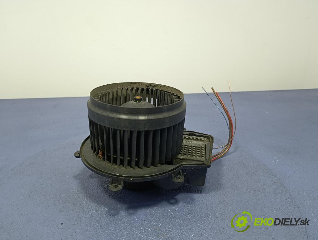 Mercedes C-klasa 2004 ventilátor Vzduch: