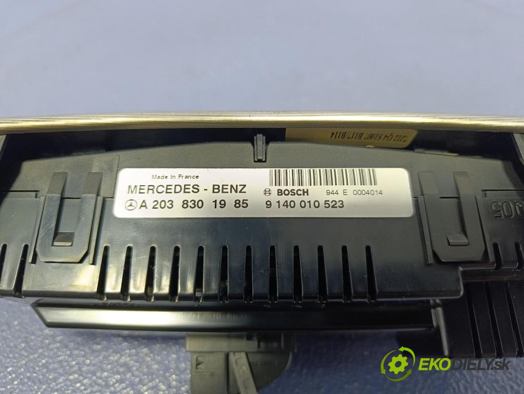 Mercedes C-klasa 2004 prepínač Klimatizácia: Prúd vzduchu: A2038301985
