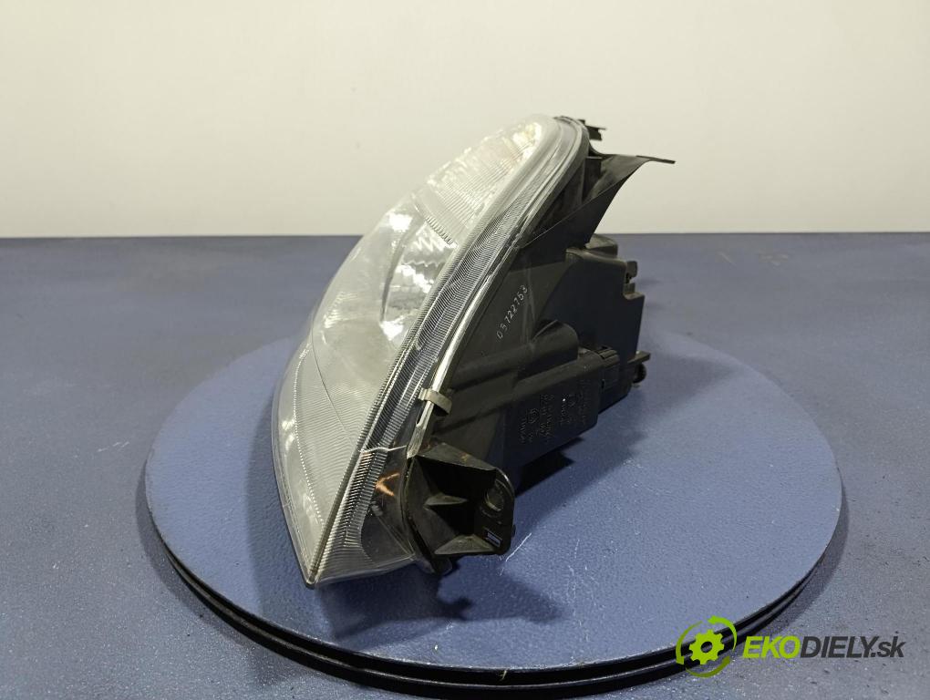 Ford Fiesta 2003 Reflektor: v pravo: