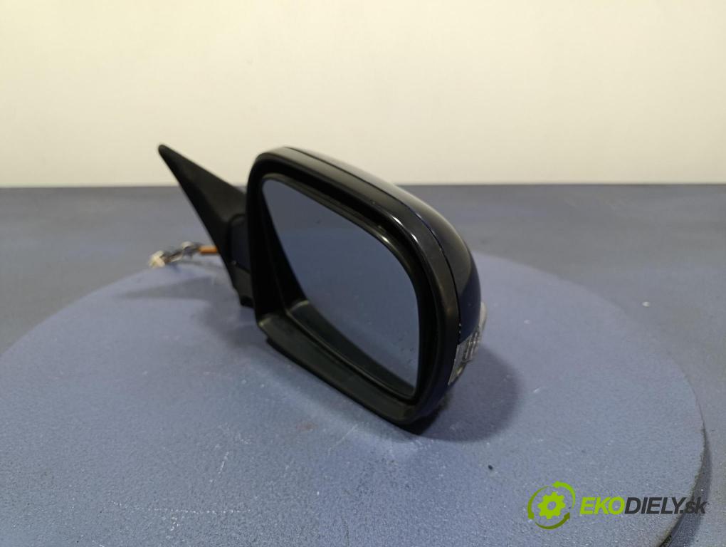 Subaru Legacy 2005 zrkadlo pravé