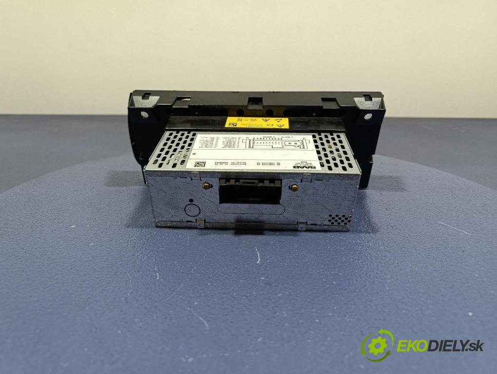 Saab 9-3 2004 Radio I Navigácia: 12799615