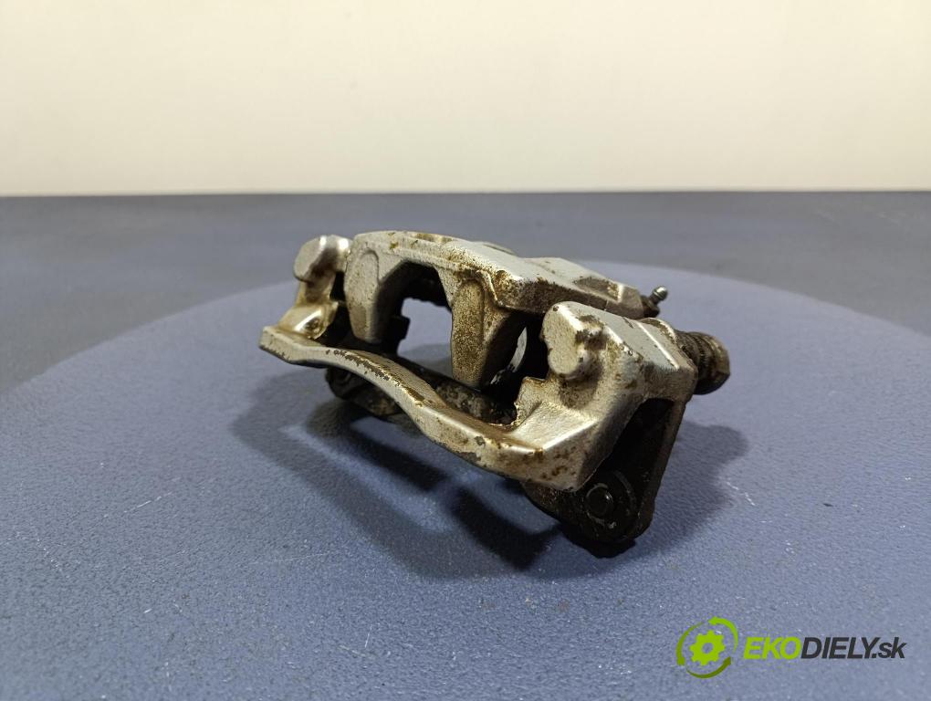 Subaru Legacy 2005 brzdič brzdový zad v pravo: