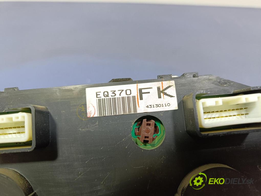 Nissan X-trail 2004 prístrojovka/ budíky EQ370
