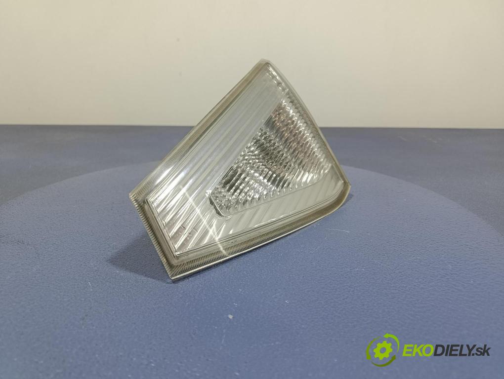 Subaru Impreza 2008 svetlo / reflektor zad Prava: Vnútri: 132-20024