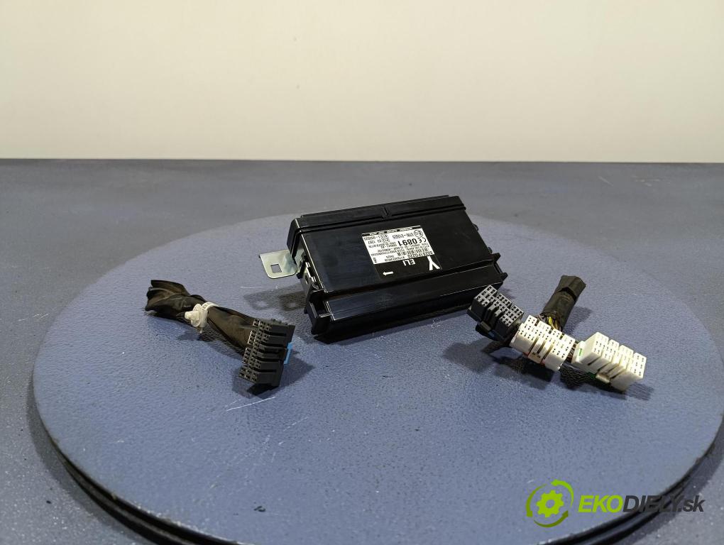 Subaru Impreza 2008 riadiaca jednotka Komfortu 88281FG220