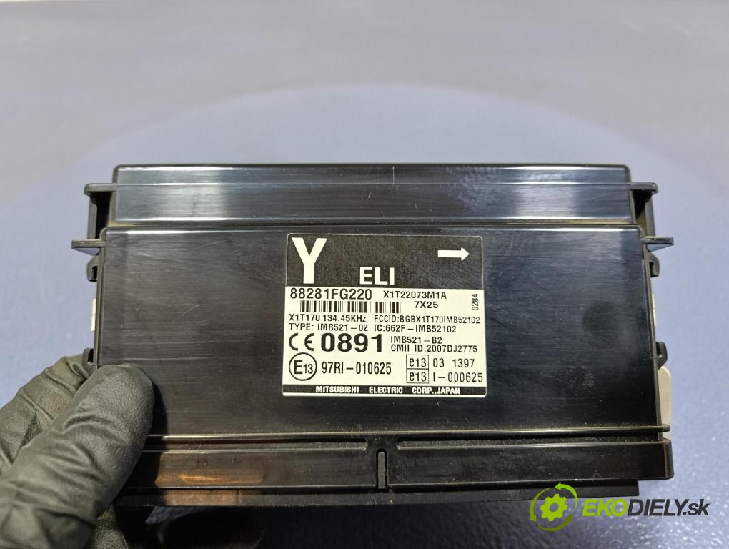 Subaru Impreza 2008 riadiaca jednotka Komfortu 88281FG220