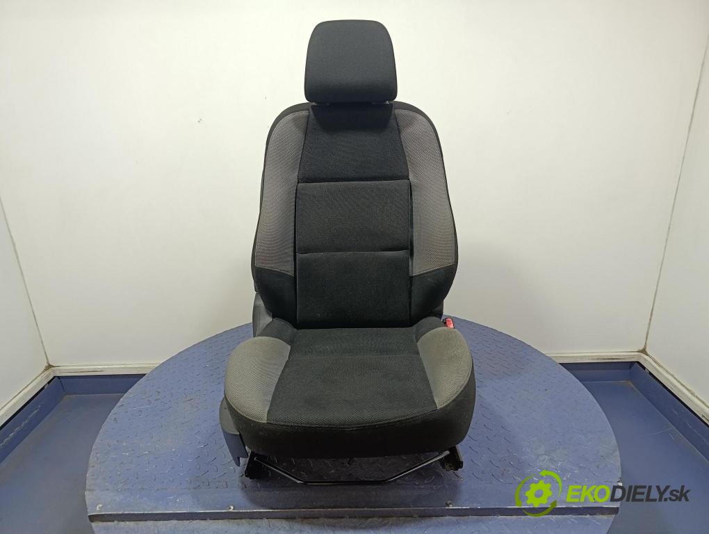 Peugeot 207 2007 Sedačka spolujazdca