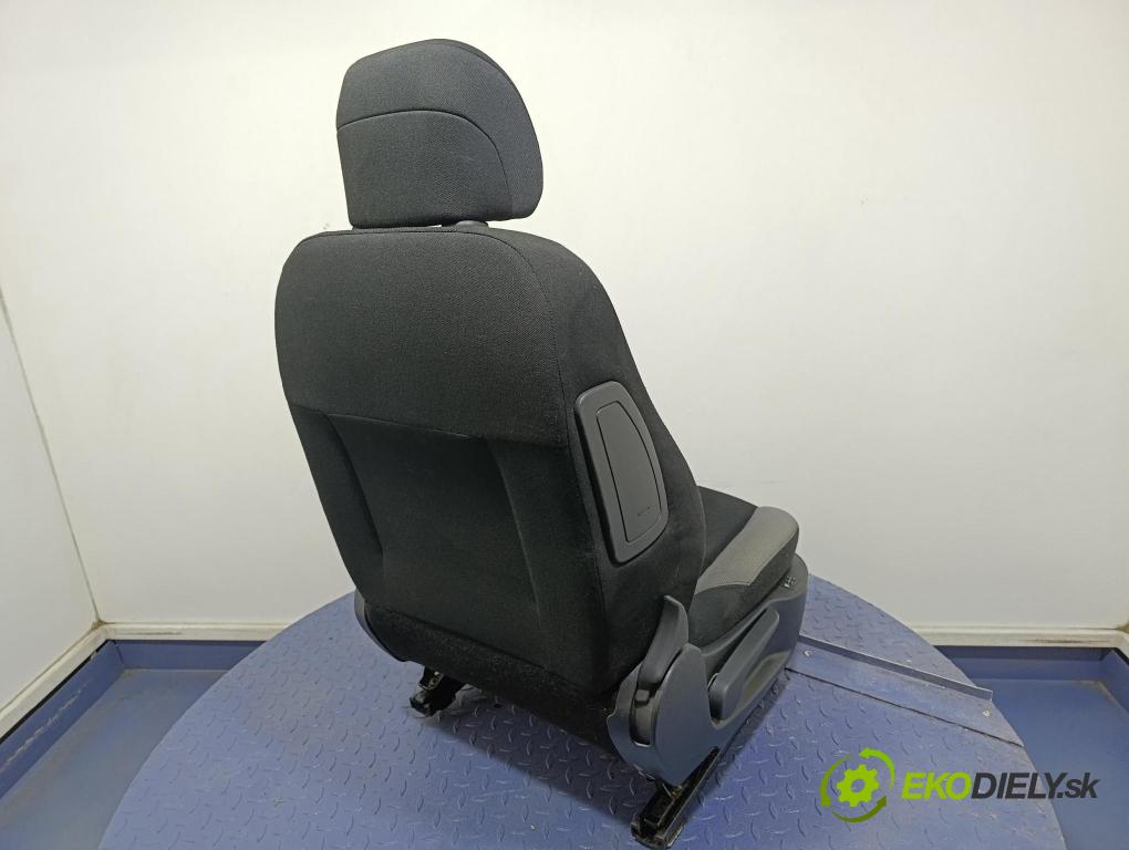 Peugeot 207 2007 Sedačka spolujazdca