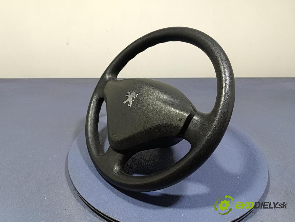 Peugeot 207 2007 volant 96500663