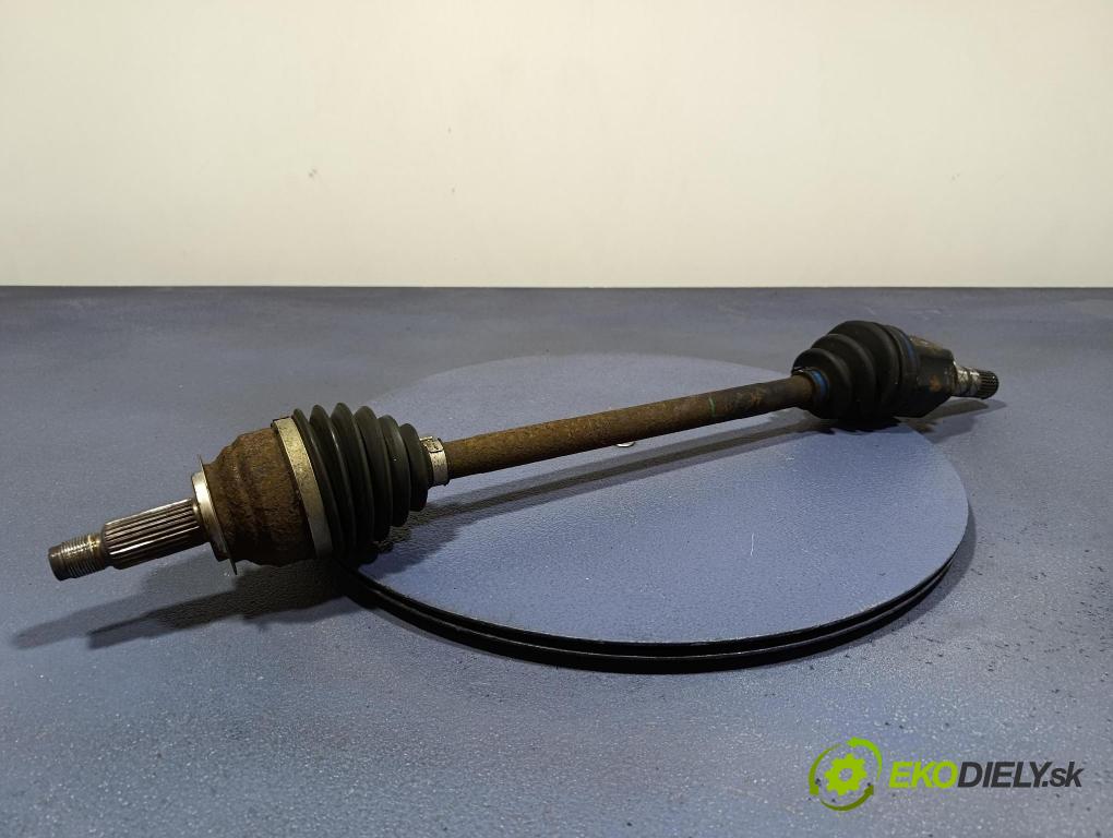Subaru Impreza 2008 poloos levá před