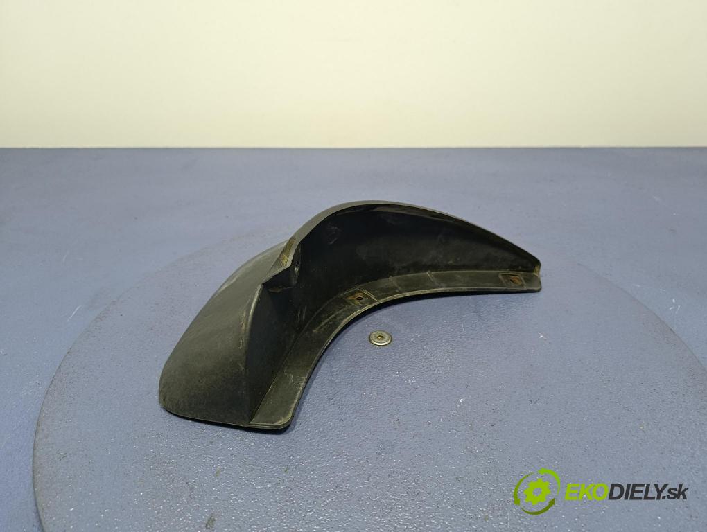 Hyundai Santa fe 2006 blatník: plastický: Zad: 86841-26965