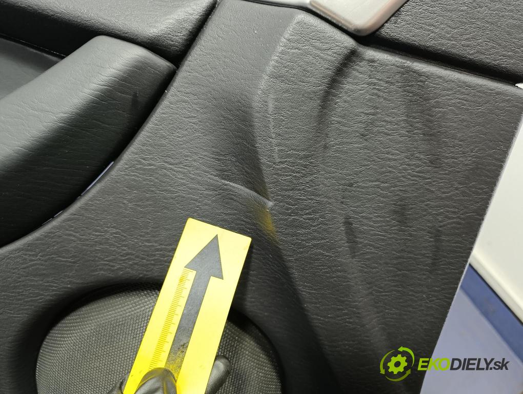 Chrysler Pacifica 2005 Tapacír: dveře před levá 1AW471DVAC