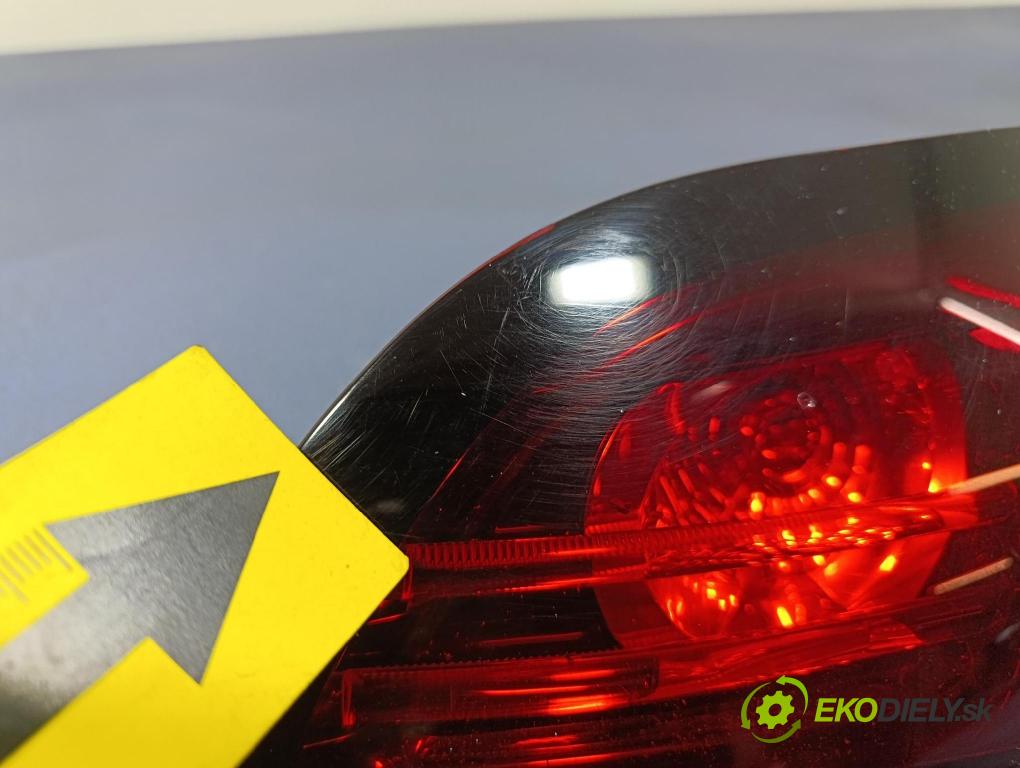 Citroen Ds4 2014 světlo Zad: Práva: Uvnitř 9670272680