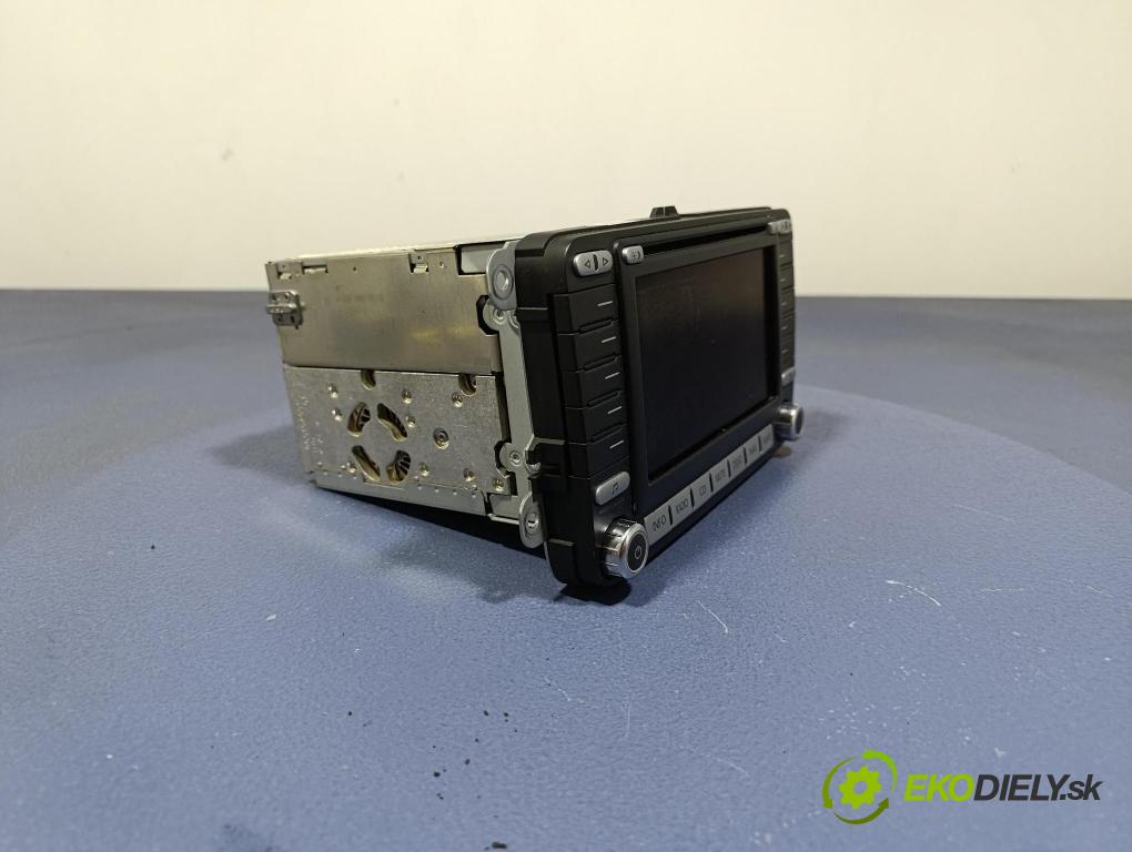 Vw Passat 2006 Radio I Navigace: 1K0035198C
