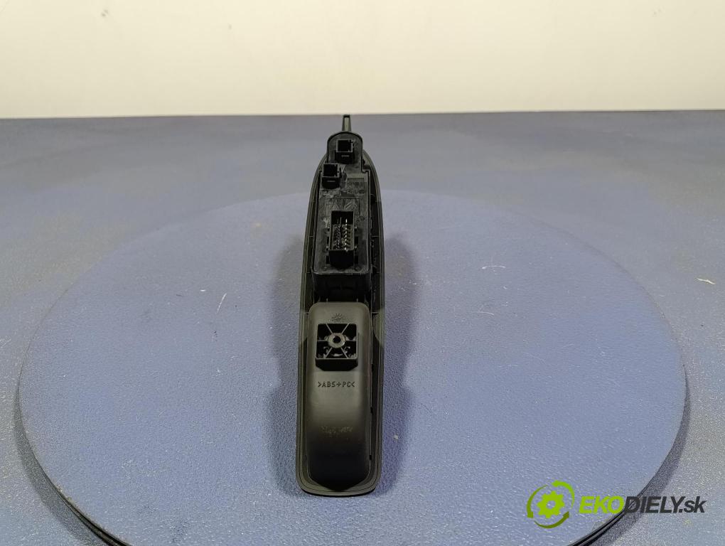 Citroen Ds4 2014 prepínač Okná: 96657053ZD