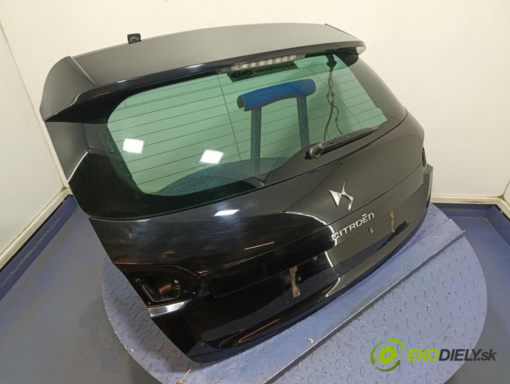 Citroen Ds4 2014 zadní dveře kufra: kufr