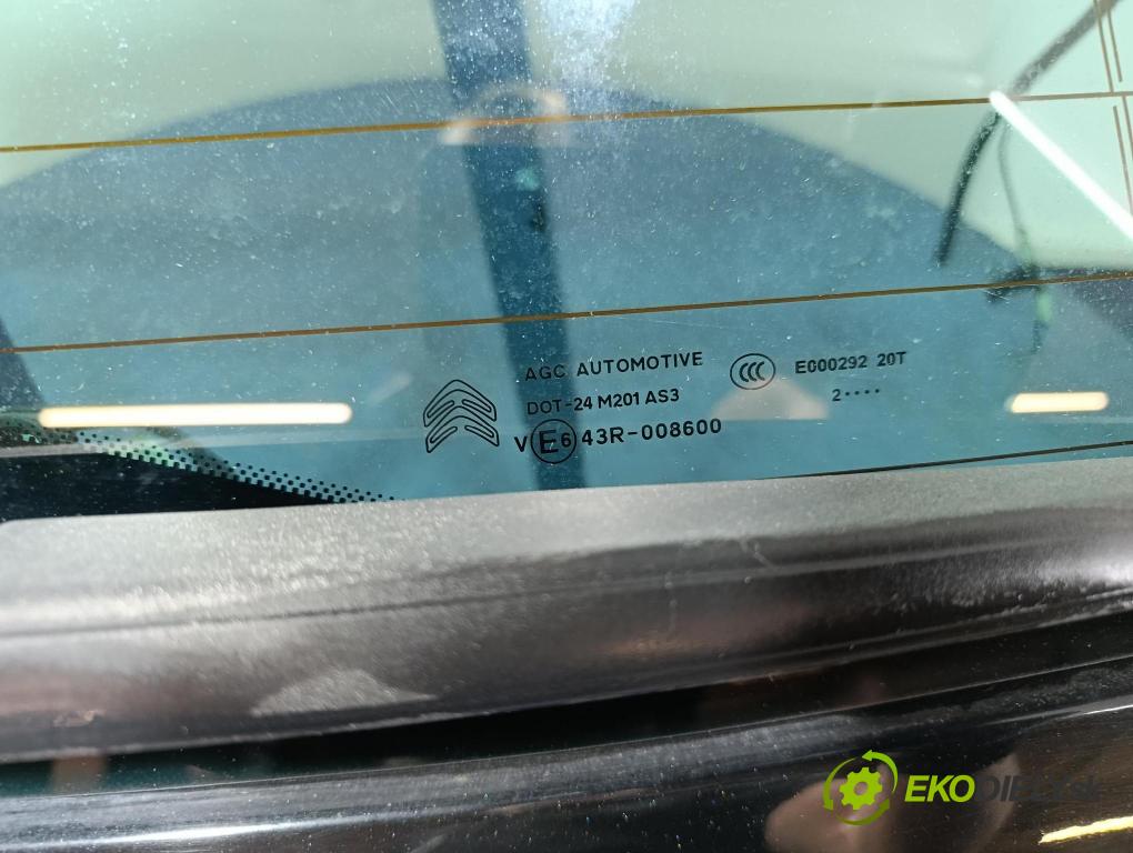 Citroen Ds4 2014 zadní dveře kufra: kufr
