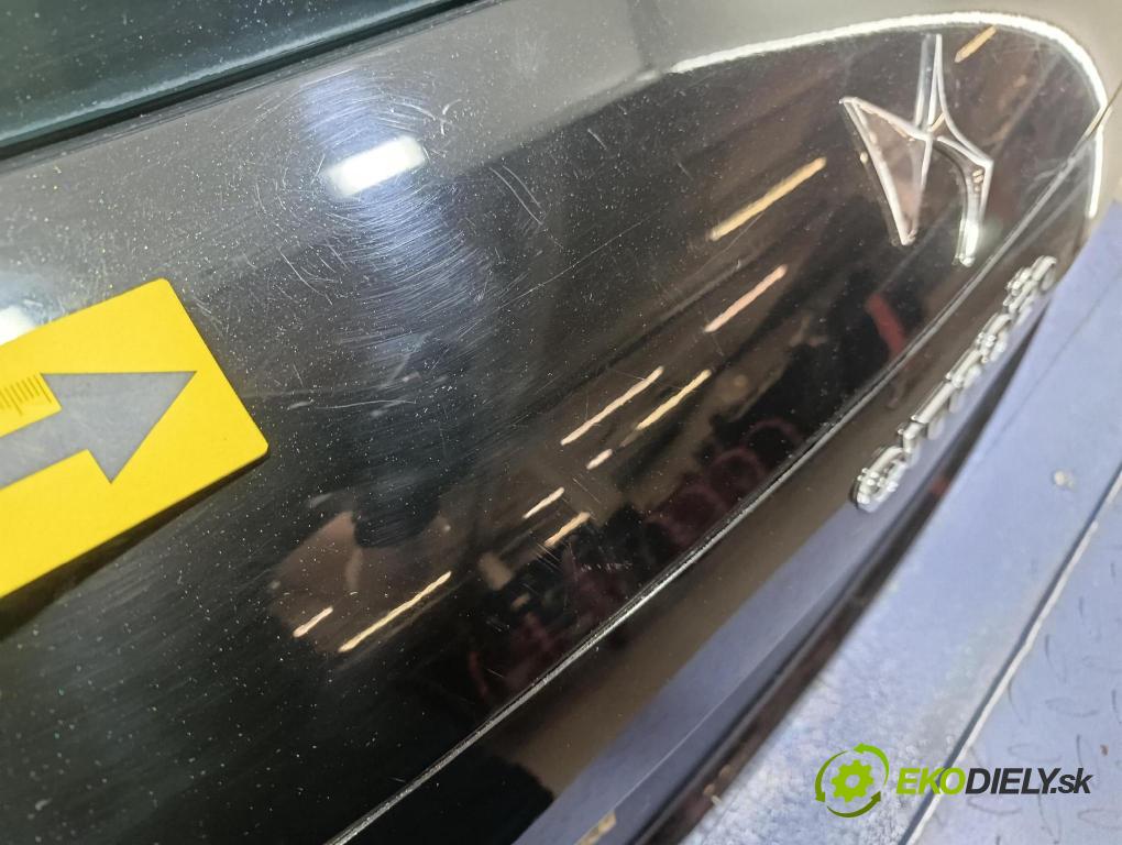 Citroen Ds4 2014 zadní dveře kufra: kufr