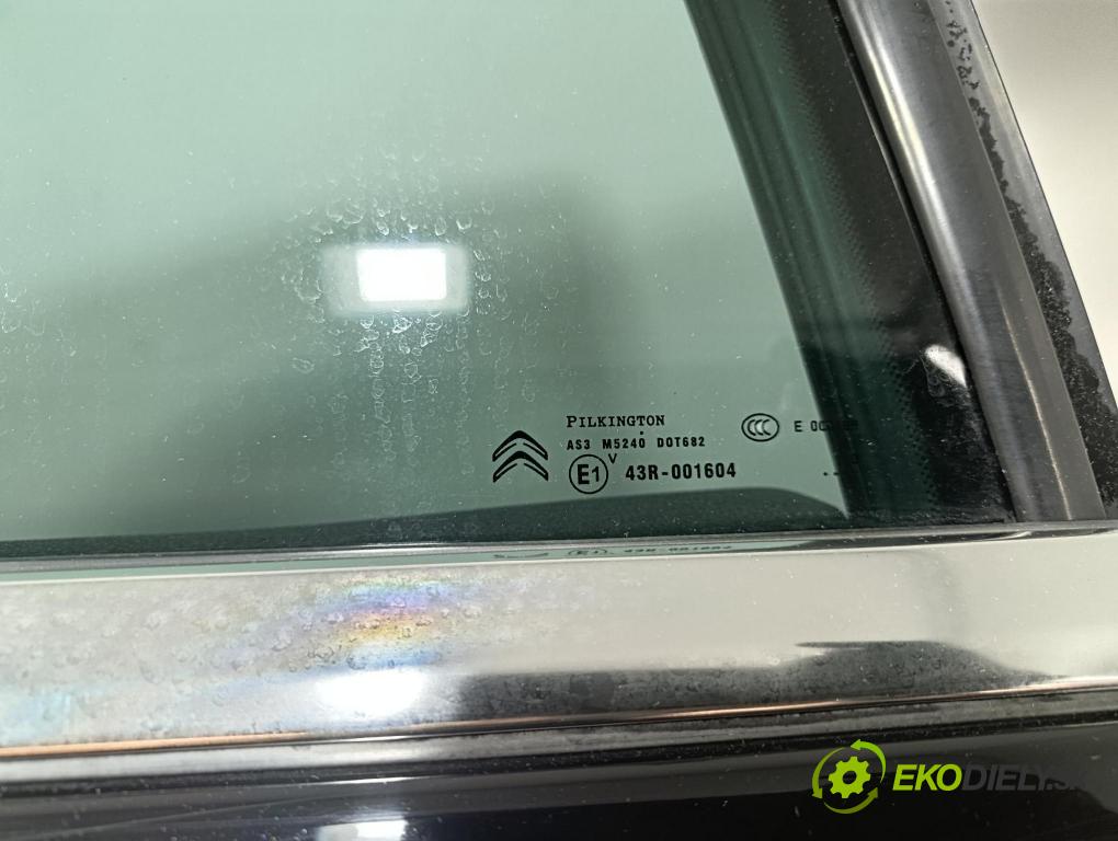Citroen Ds4 2014 dveře Zad: prave