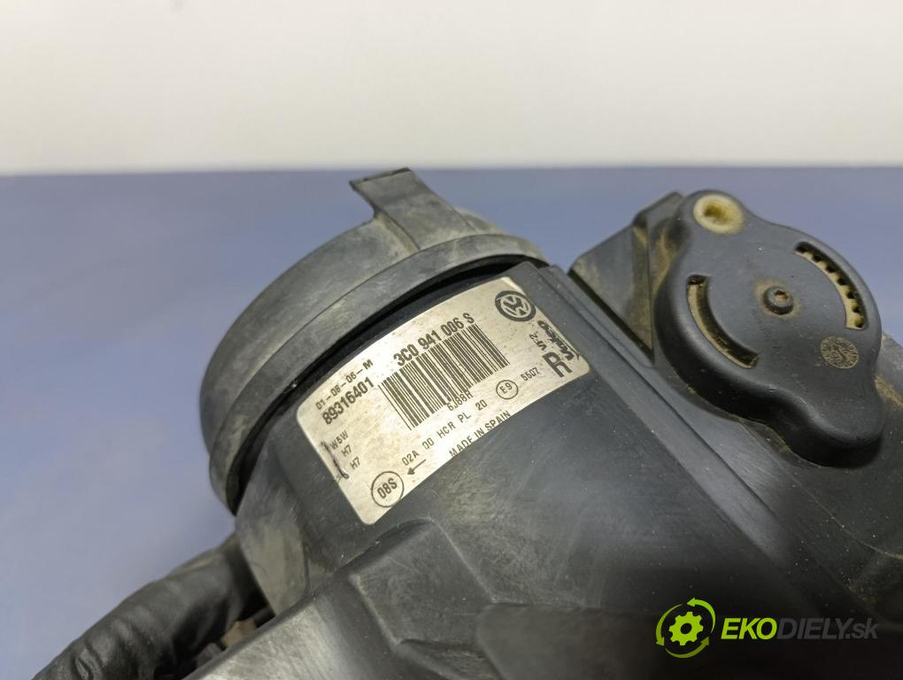 Vw Passat 2006 světlo v pravo: 3C0941006S