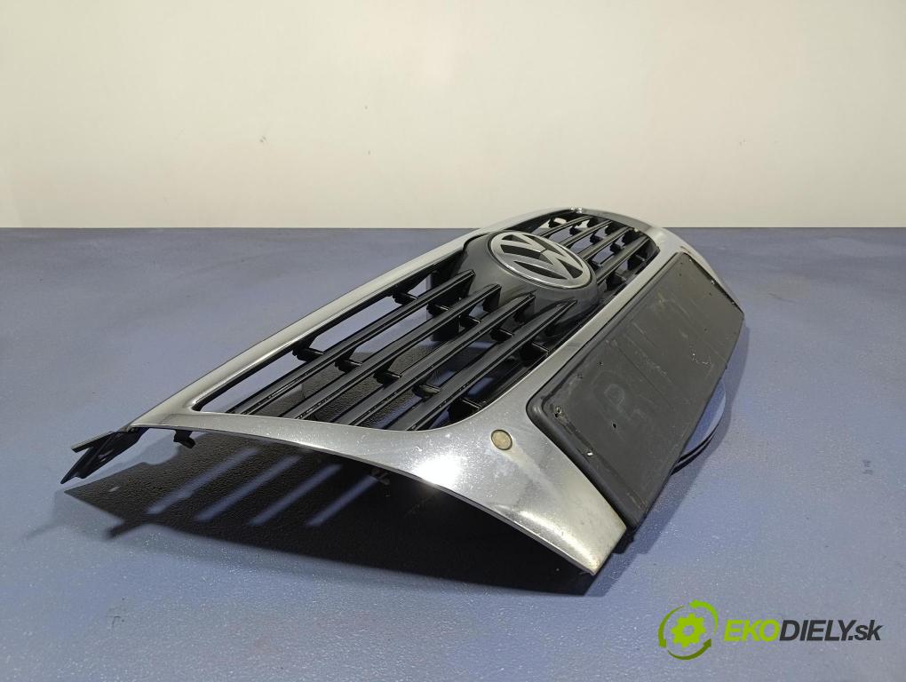 Vw Passat 2006 mřížka / Gril: 3C0853651B