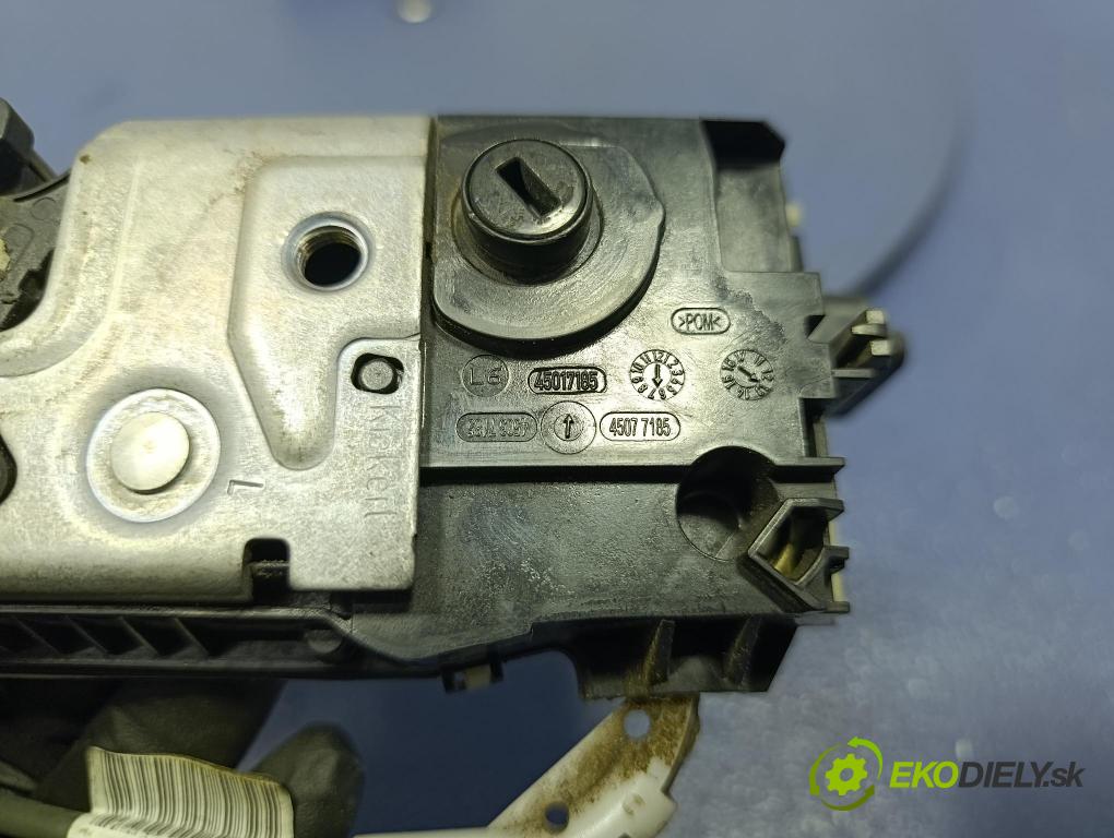 Citroen Ds4 2014 zámok dvere Predné Vľavo: 9685351380